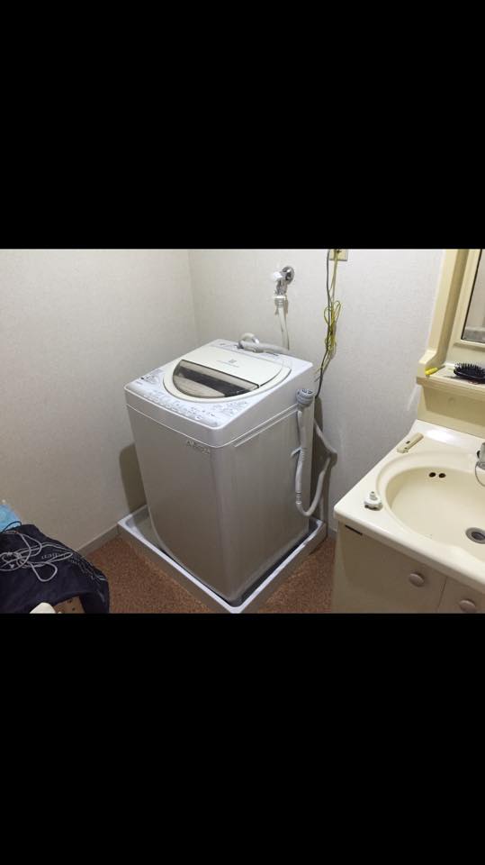 川崎市宮前区にて洗濯機の取り付け依頼を頂きました。