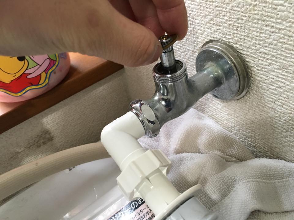 千代田区にて洗濯機の取り付け依頼を頂きました。