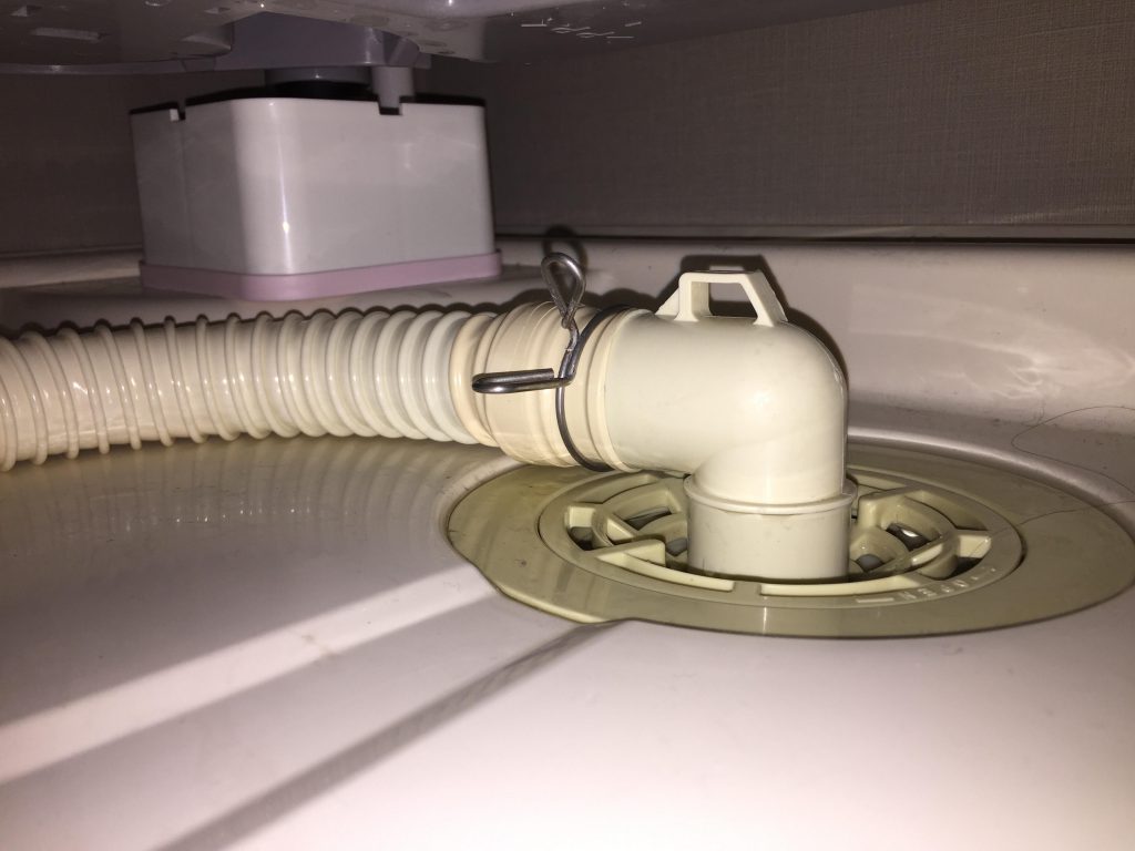 横浜市西区にて洗濯機の取り付け依頼を頂きました