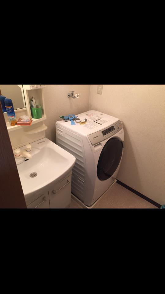 世田谷区にて洗濯機の取り付け依頼を頂きました