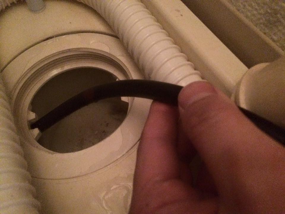 横浜市瀬谷区にて洗濯機の取り付け依頼を頂きました