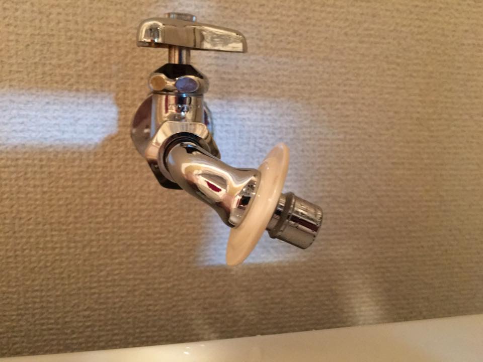 千代田区にて洗濯機の取り付け依頼を頂きました。