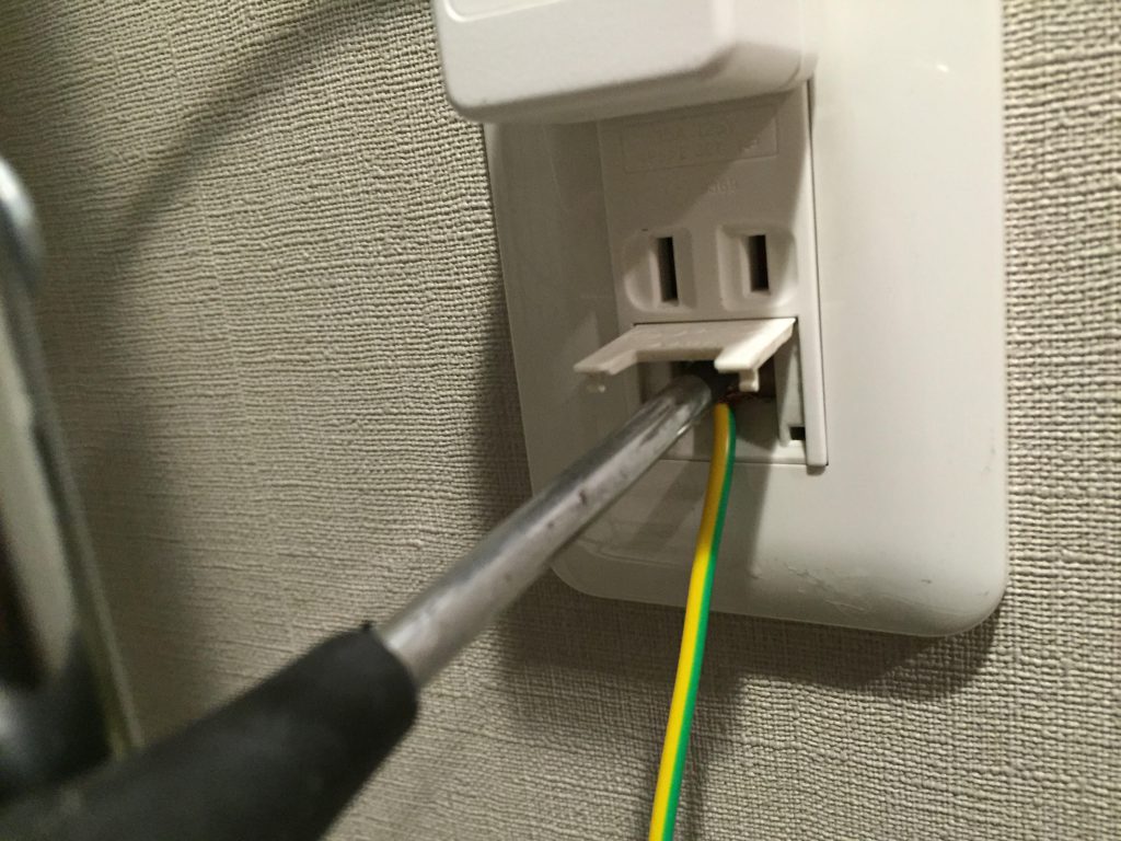 横浜市西区にて洗濯機の取り付け依頼を頂きました