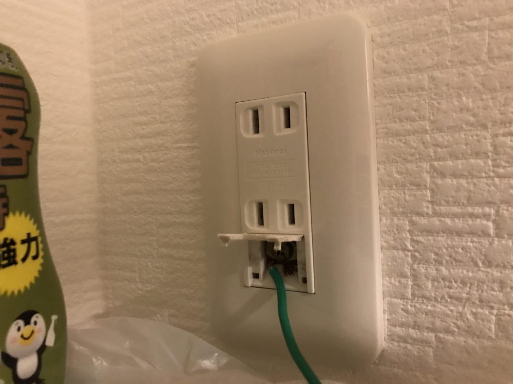 横浜市港南区にて洗濯機の取り付け依頼を頂きました