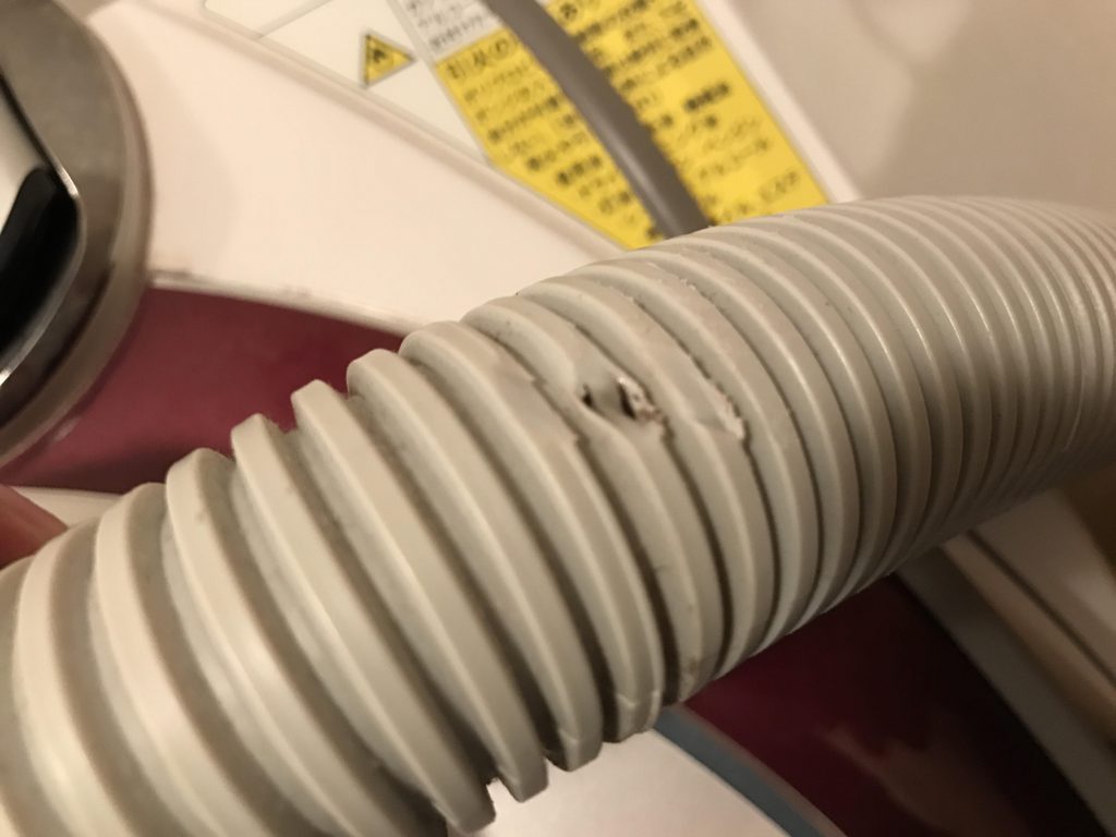 東京都小金井市にて洗濯機の取り付け依頼を頂きました