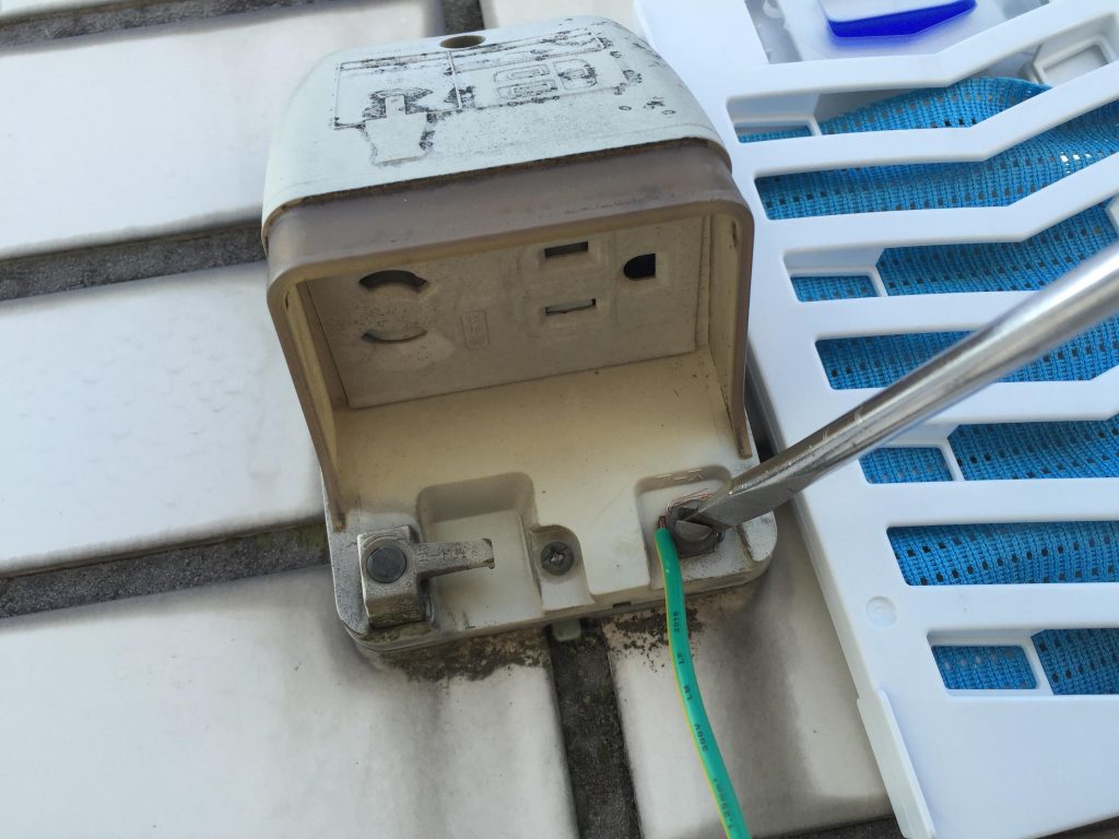 川崎区にて洗濯機の取り付け依頼を頂きました