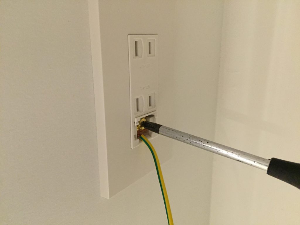 港北区にて洗濯機の取り付け依頼を頂きました