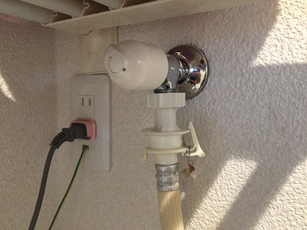 鶴見区にて洗濯機の取り付け依頼を頂きました