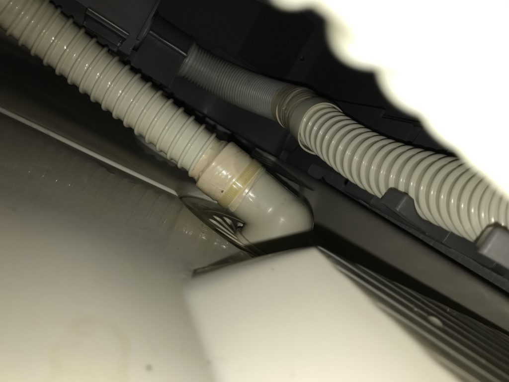 横浜市港南区にて洗濯機の取り付け依頼を頂きました