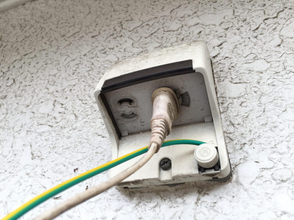 横浜市中区にて洗濯機の取り付け依頼を頂きました