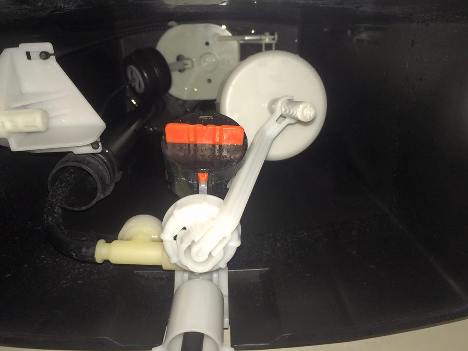 杉並区にてトイレの水漏れ修理に行ってきました