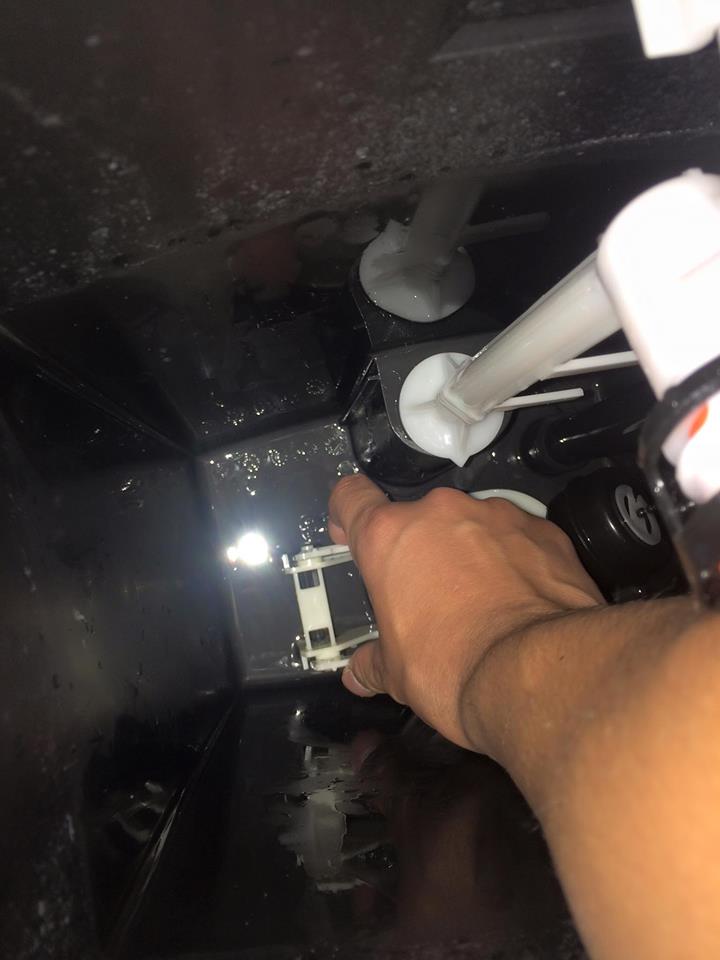 杉並区にてトイレの水漏れ修理に行ってきました