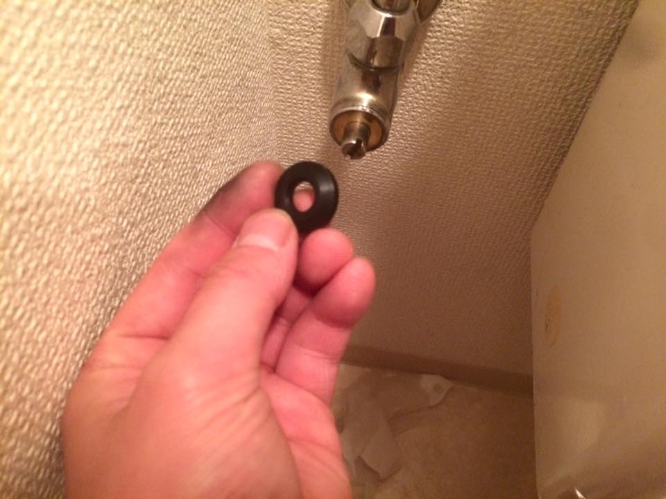 品川区にてトイレの水漏れ修理に行ってきました