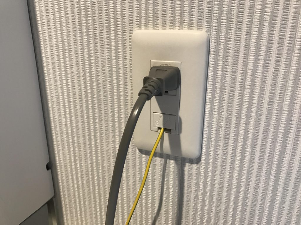 東京都三鷹市にて洗濯機の取り付け依頼を頂きました