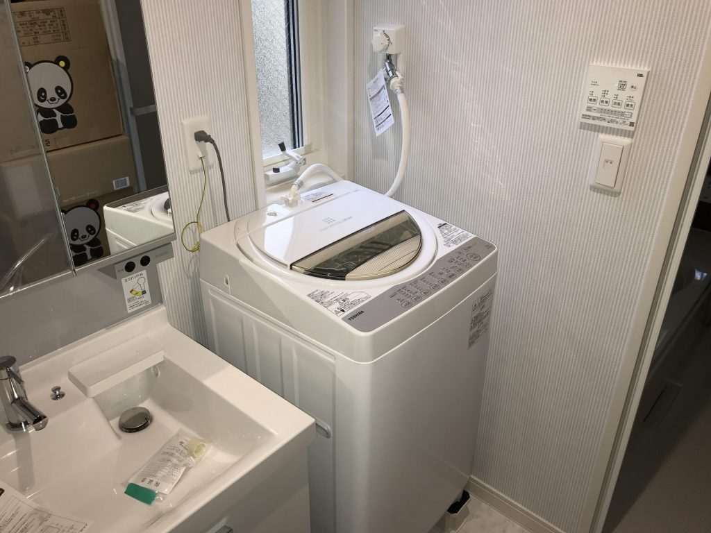 東京都三鷹市にて洗濯機の取り付け依頼を頂きました