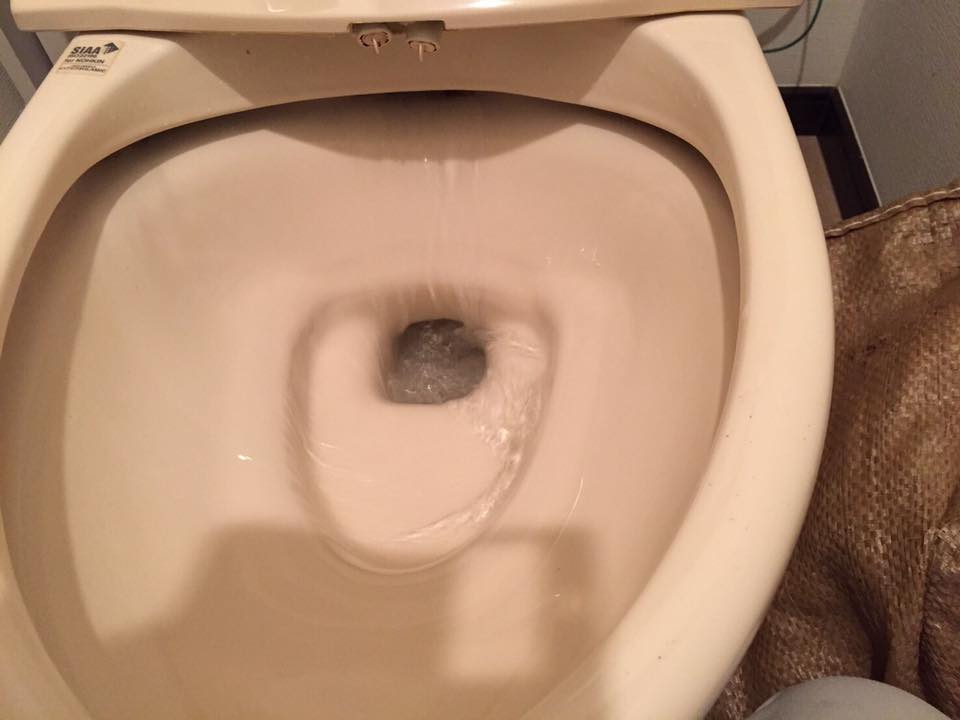 東京都新宿区にてトイレ詰まりのご依頼を頂きました