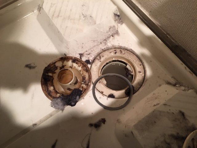 東京都文京区で洗濯機排水口のつまりを修理してきました